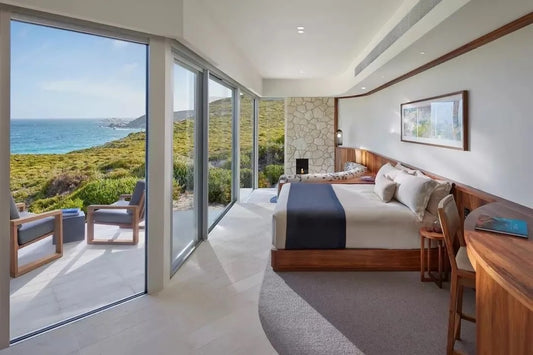 Dreaming of Ocean Views and Ultimate Comfort? Southern Ocean Lodge Has You Covered!