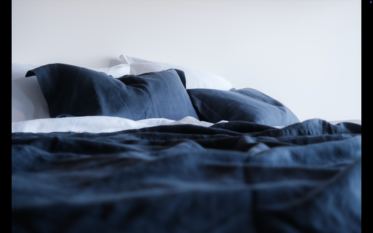 What Makes Linen Sheets So Good for Hot Sleepers?