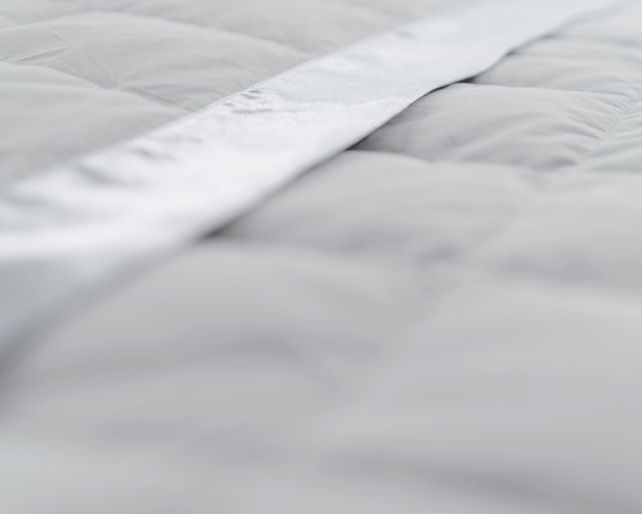 Discover ecoLinen's best-selling GOTS certified organic cotton bedding and luxury resort linens. Immerse yourself in luxurious comfort while embracing sustainability with our ethically crafted linens, pillows, and towels.